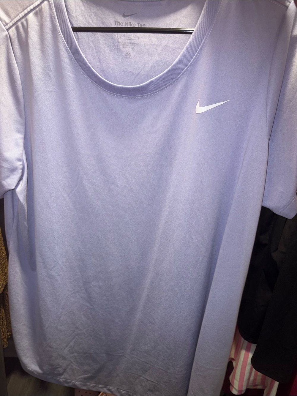 Nike Menโs Light Lavender Short Sleeve Performance Tee